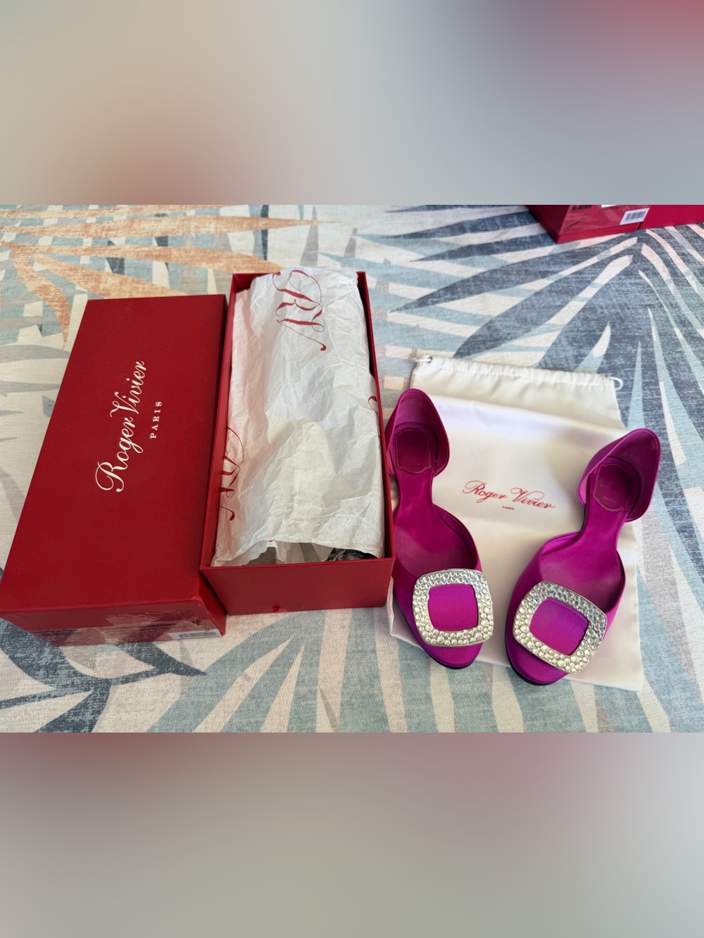 Roger Vivier Women's Fuchsia Satin Buckle Flat